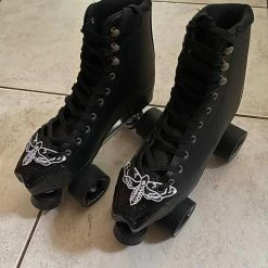 Elsies Little Studio Elsies Embroidered Skate Accessories (Single) / Moth